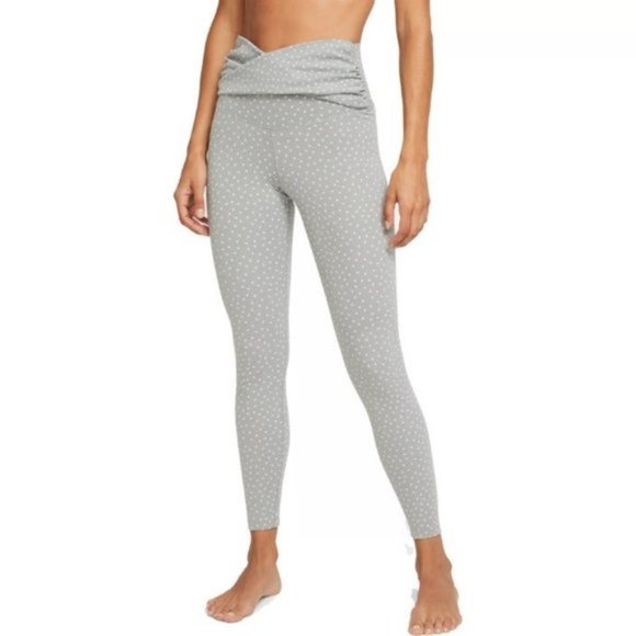 Nike Yoga Dots Twist 7/8 Leggings - Picture 2 of 7